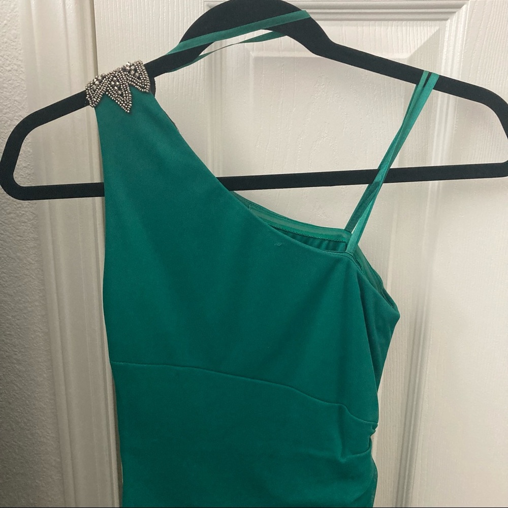 Kelly Green Vintage style prom Gown - Picture 4 of 6
